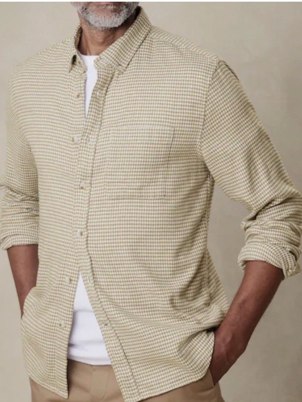 Banana Republic Untucked Fit Houndstooth Patterned Lightweight Flannel Shirt - Picture 8 of 8